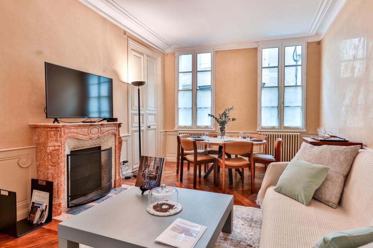 Le Cordon Bleu # Vieux-Cognac # Jardin Appartement Buitenkant foto